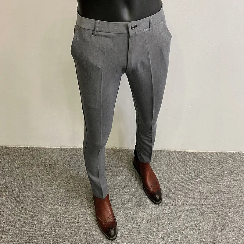 Riviera Pleated Trouser