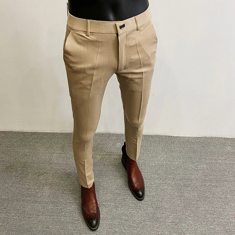 Riviera Pleated Trouser