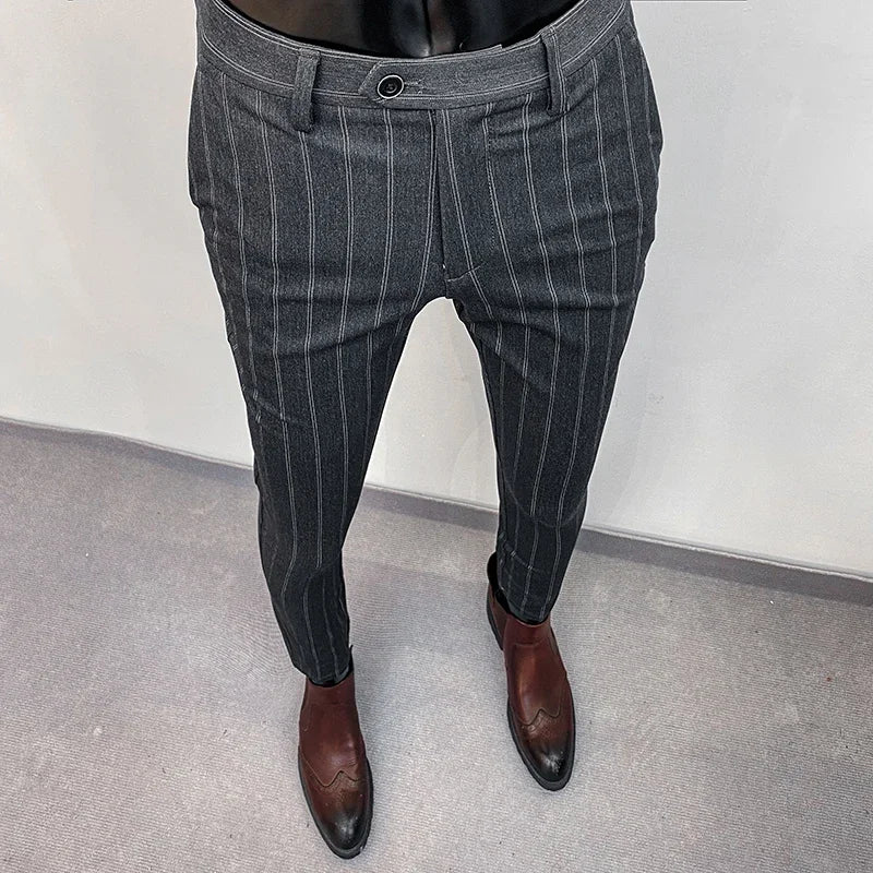 Riviera Pleated Trouser